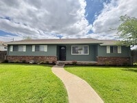 Building Photo - Charming 3 Bedroom Home in Galt
