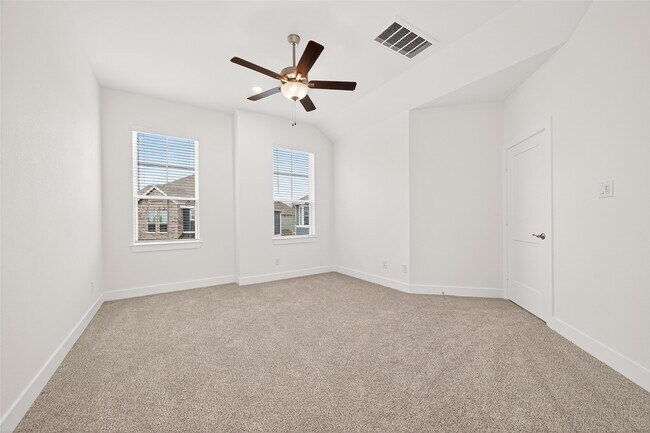 Building Photo - 21227 Teal Lovegrass Ln