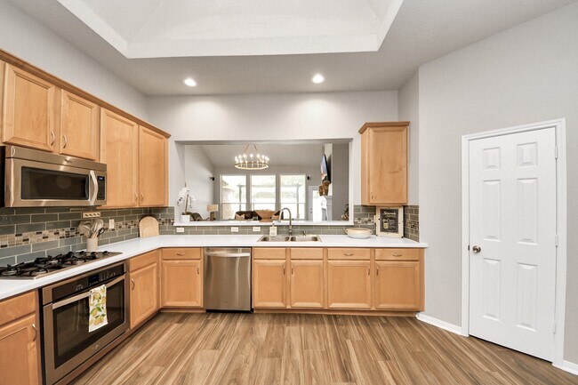 Building Photo - 7823 Hazy Brook Ln