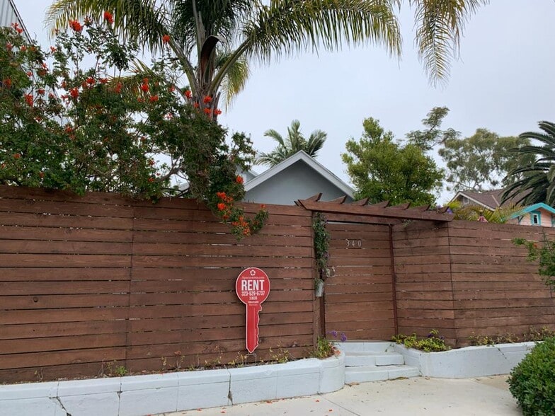 Building Photo - 340 1/2 Rennie Ave