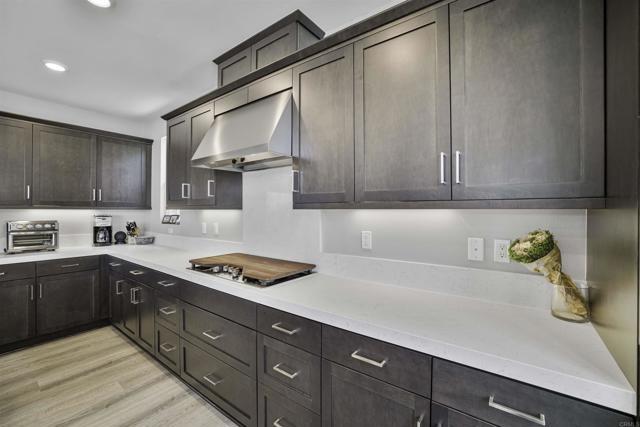 Building Photo - 6691 Encelia Pl