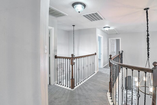 Building Photo - 7723 Buccaneer Cir