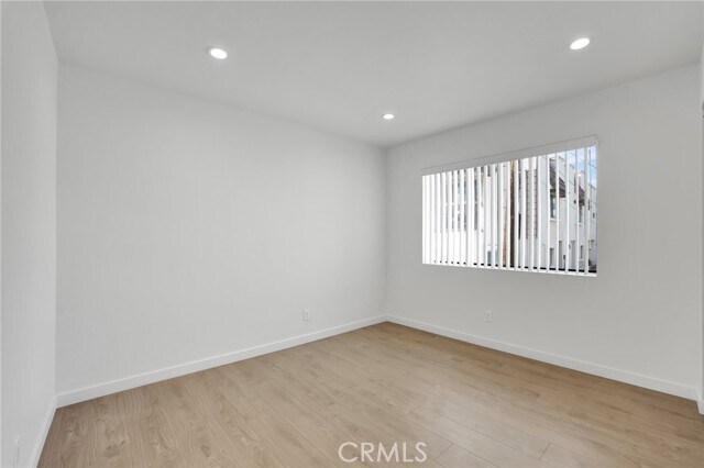 Building Photo - 1119 Linden Ave