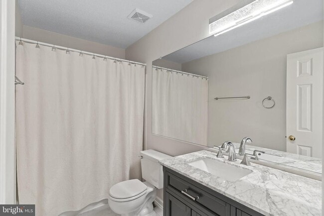 Building Photo - 7115 Strawn Ct