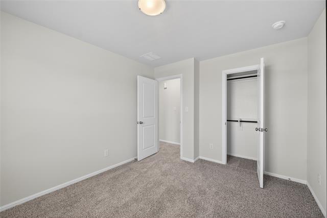 Building Photo - 1210 Aruba Ave