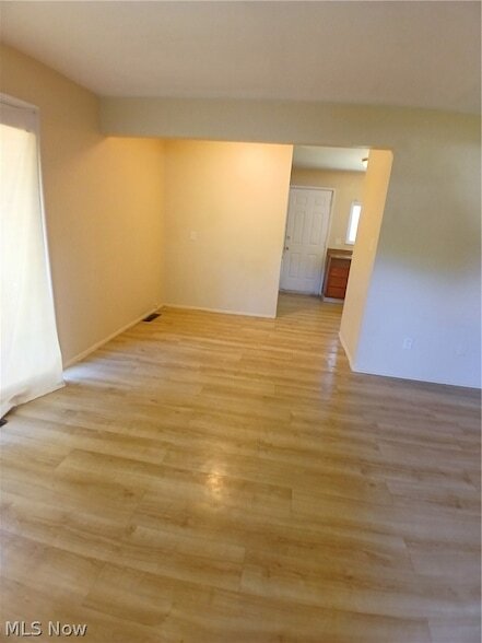 Building Photo - 3025 1/2 Northgate Avenue Unit 1/2