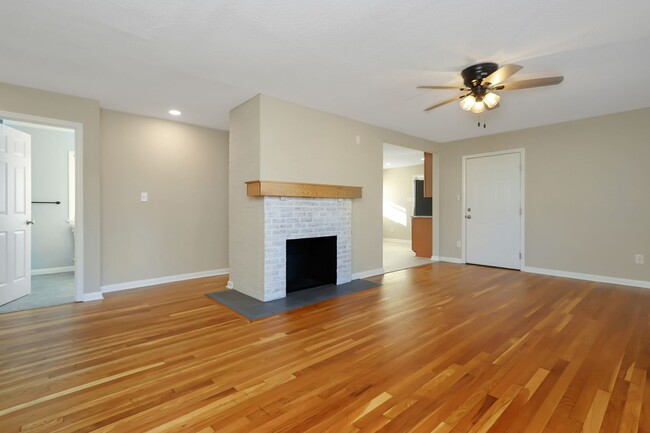 Building Photo - 11 Sandpiper St