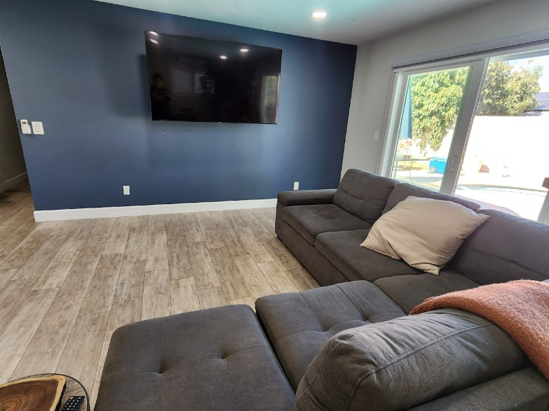 Building Photo - 3207 E Juniper Ave