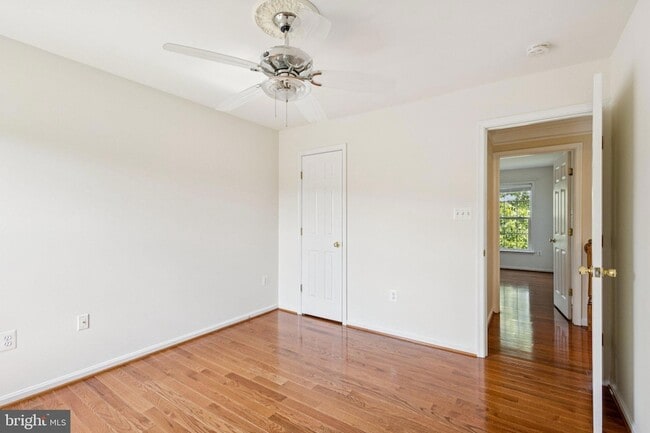 Building Photo - 44217 Navajo Dr
