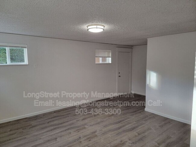 Building Photo - 205 NW Kings Blvd