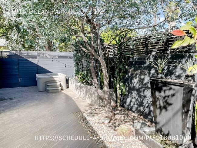 Building Photo - Beautiful Zen inspired newly remodeled 1 B...