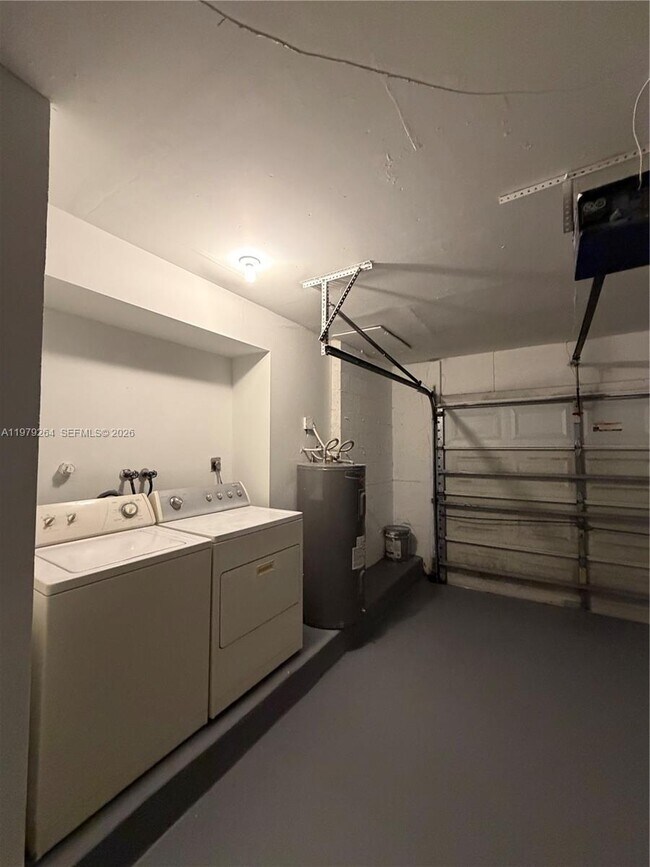 Building Photo - 1246 NW 125th Terrace