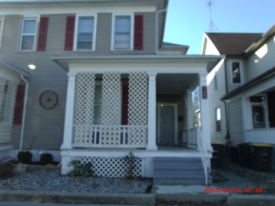 Building Photo - 701 runnion ave