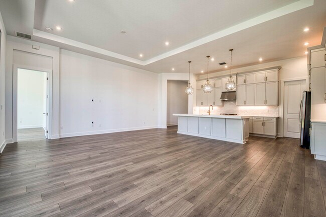 Building Photo - 9603 St Germain Dr