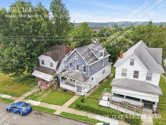 Building Photo - 2412 Grandview Ave