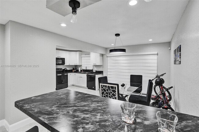 Building Photo - 19805 NW 28th Ct