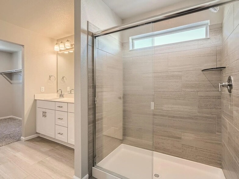 Building Photo - 13746 Vispo Wy