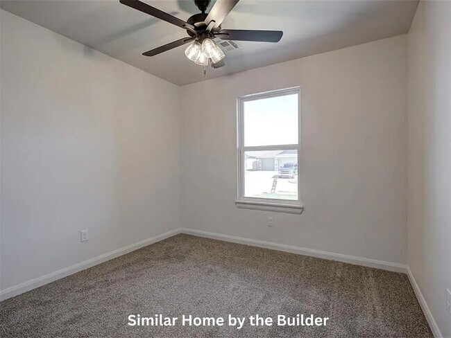 Building Photo - 2004 W Flintlock Wy