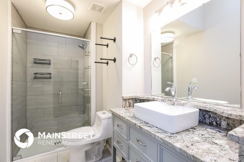 Building Photo - 16400 McKinley St