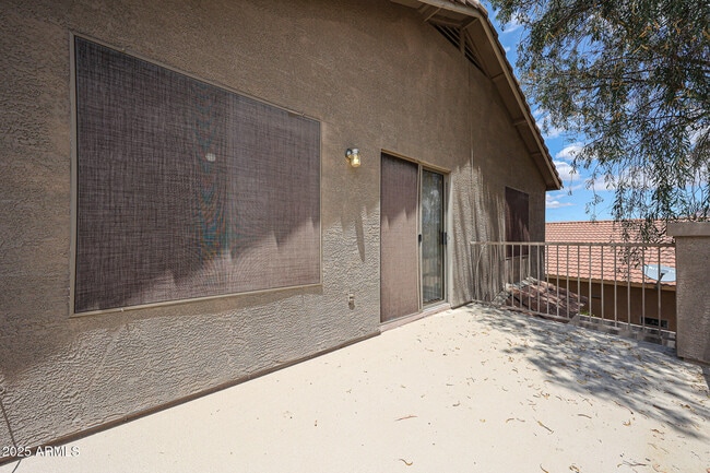 Building Photo - 453 N 105th Pl