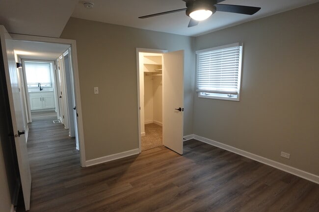 Building Photo - 3118 Martin Ave