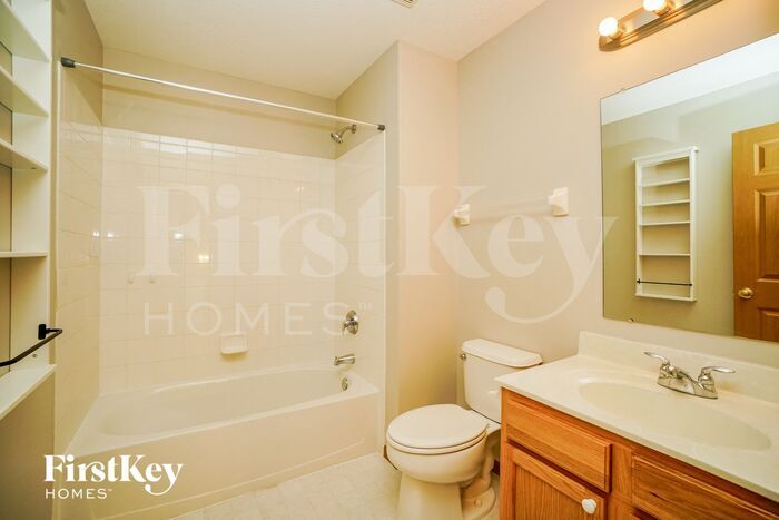 Building Photo - 57 Gold Meadow Dr