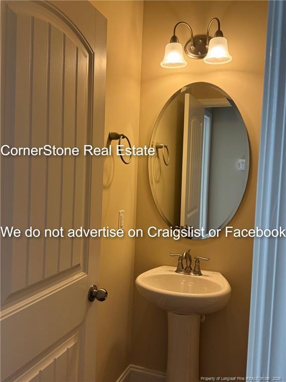 Building Photo - 547 Micahs Way N