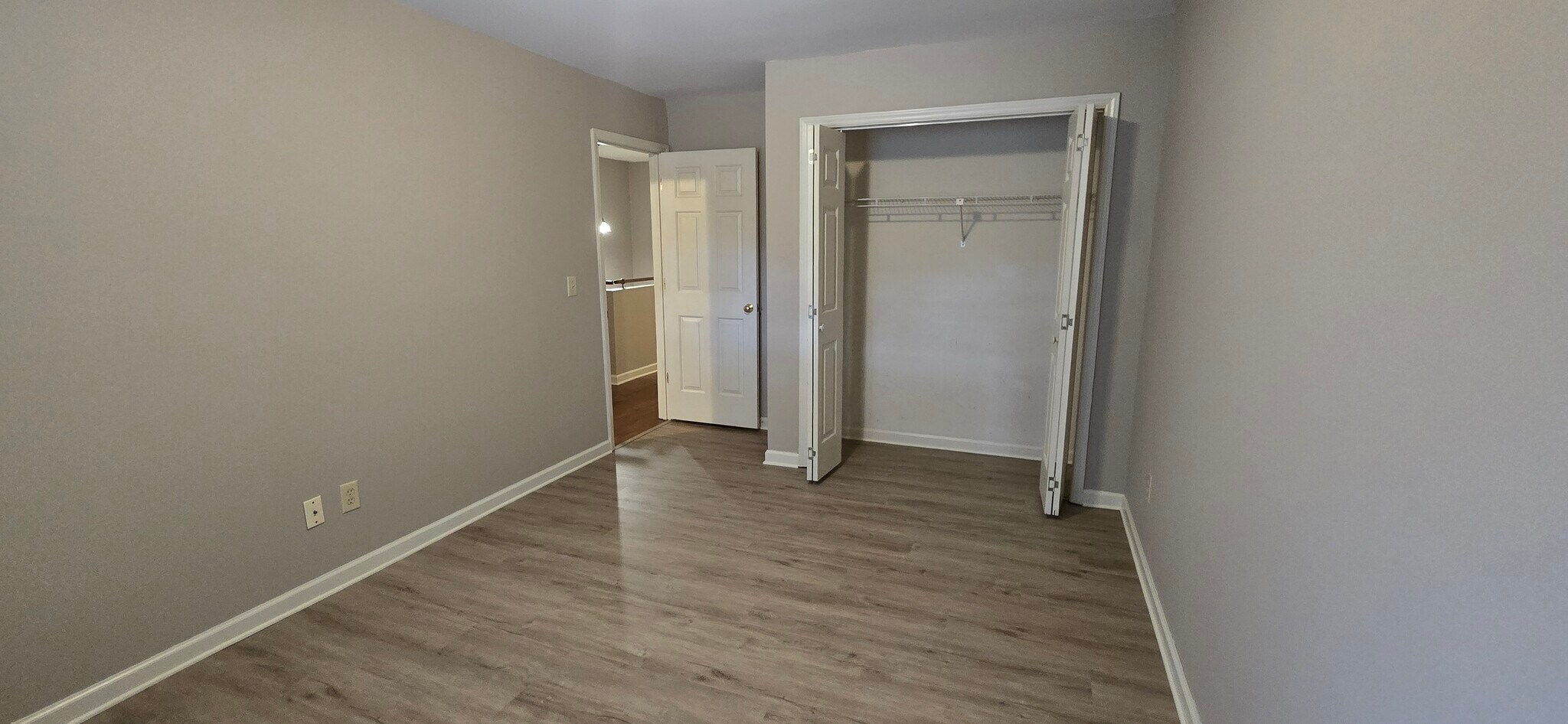 Building Photo - 2025A Stoneycreek Dr