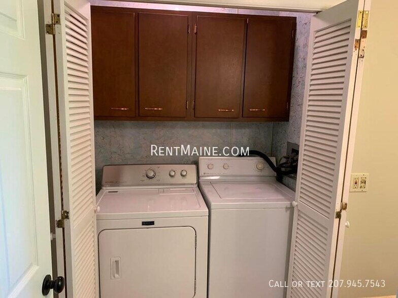 Building Photo - 198 Main Rd N