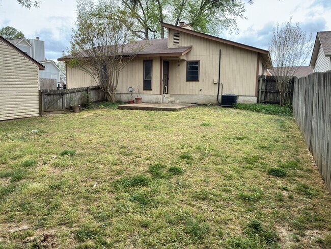 Building Photo - 3816 Haynes Rd