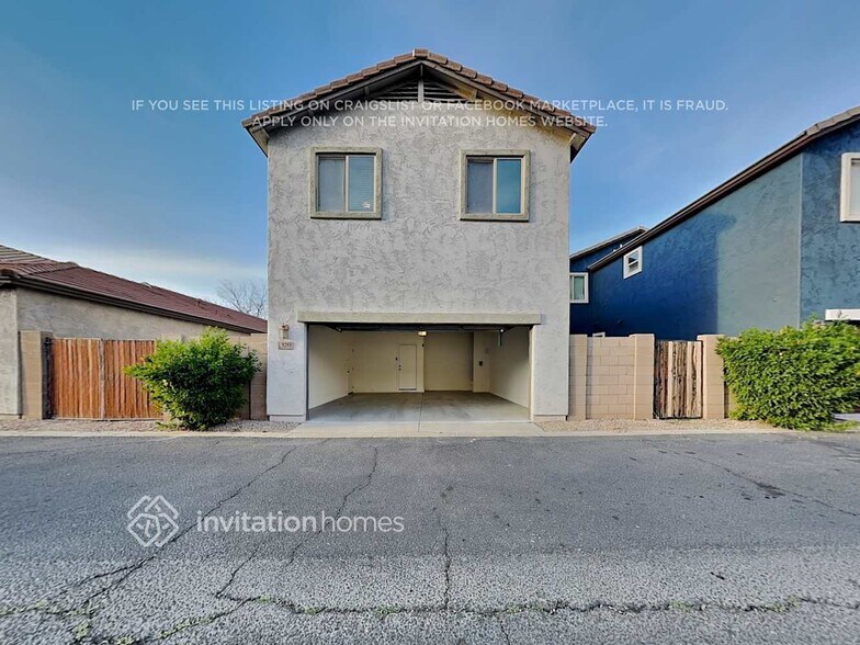 Building Photo - 3293 E Sheffield Rd