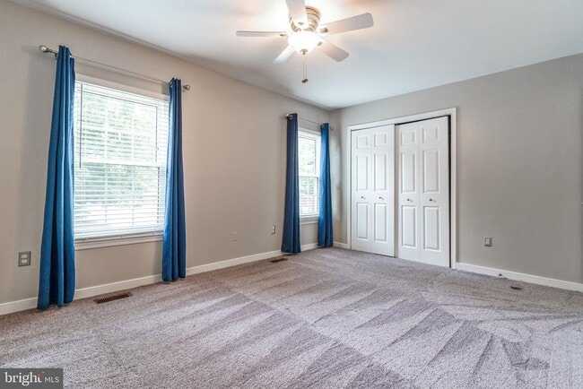 Building Photo - 6414 Old Scotts Ct