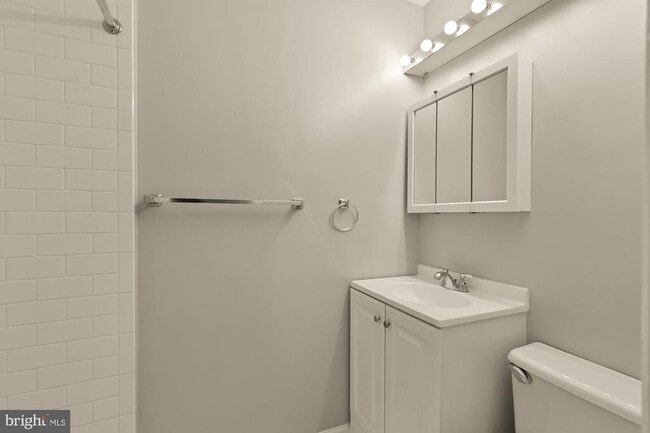 Building Photo - 1710 37th St NW