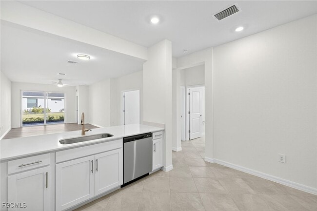 Building Photo - 14867 Anchorage Rd