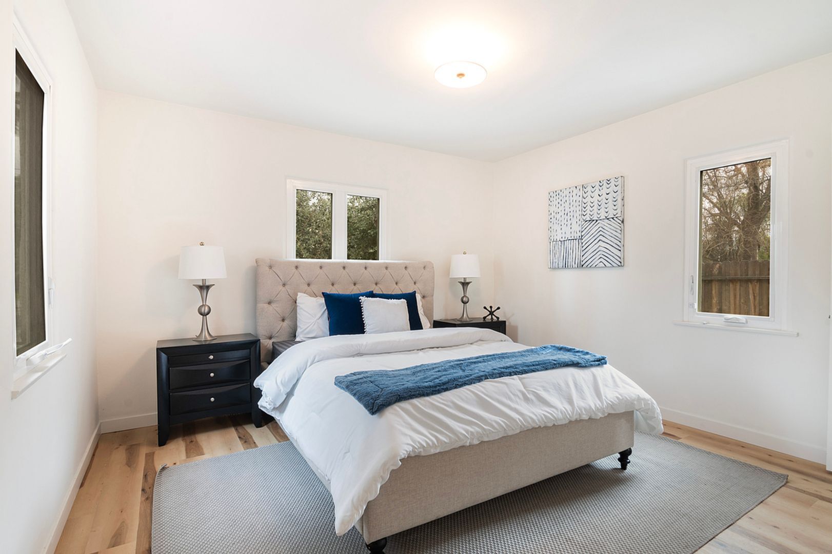 Building Photo - 15946 Hart St