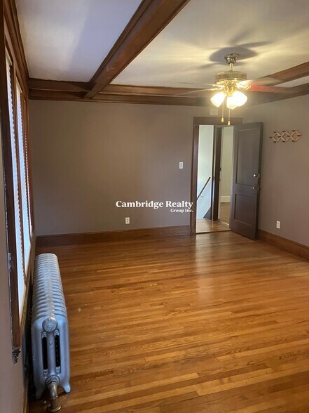 Building Photo - 93 Hillside Rd