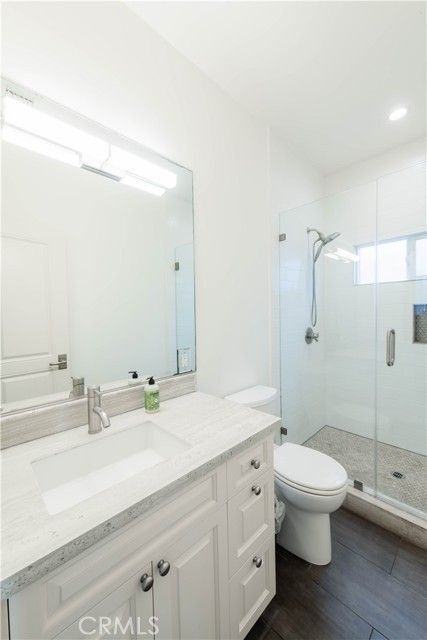 Building Photo - 1275 W 23rd St