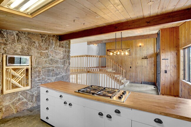 Building Photo - 15478 US-24