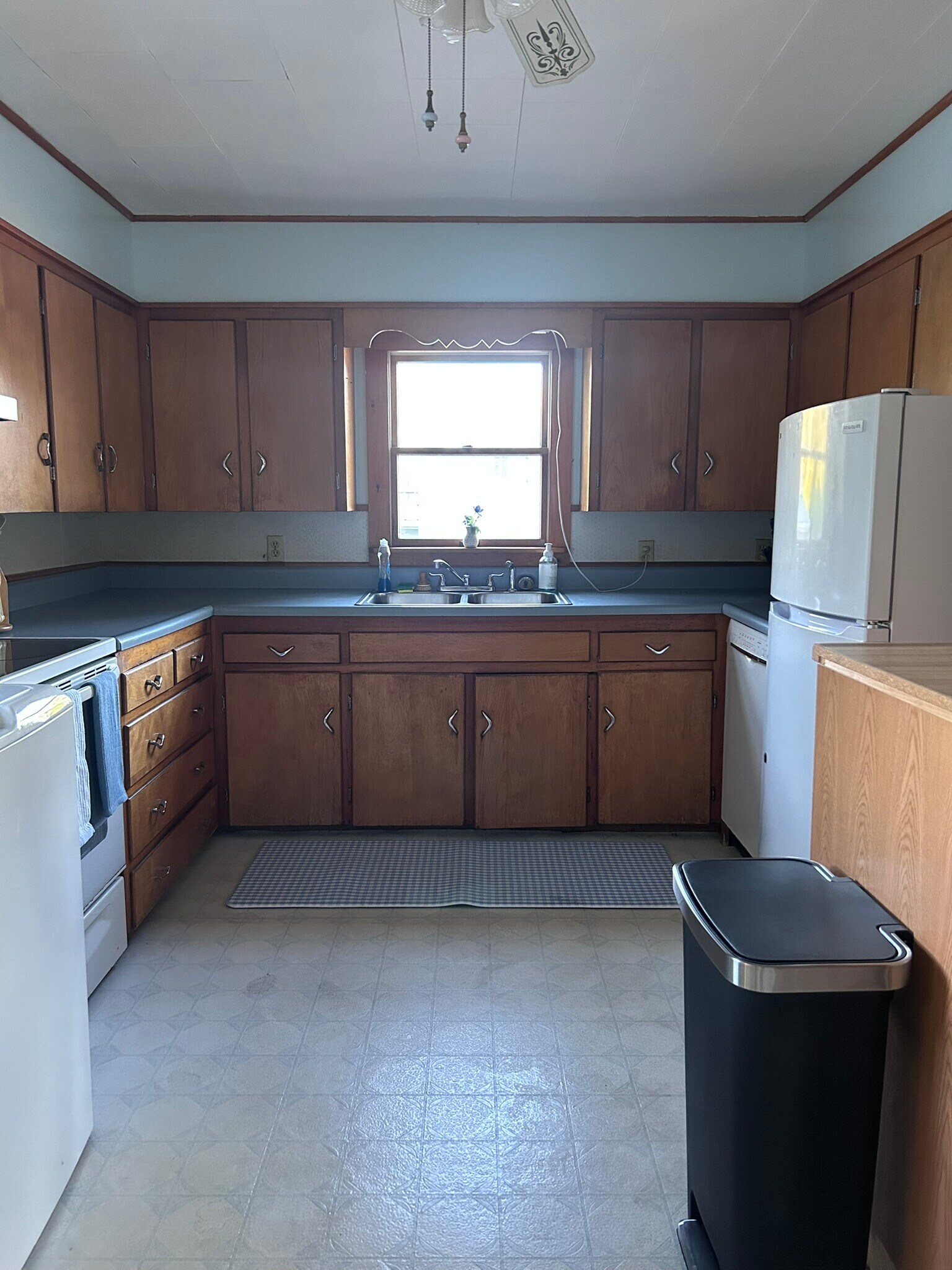Building Photo - 893 Bucksport Rd