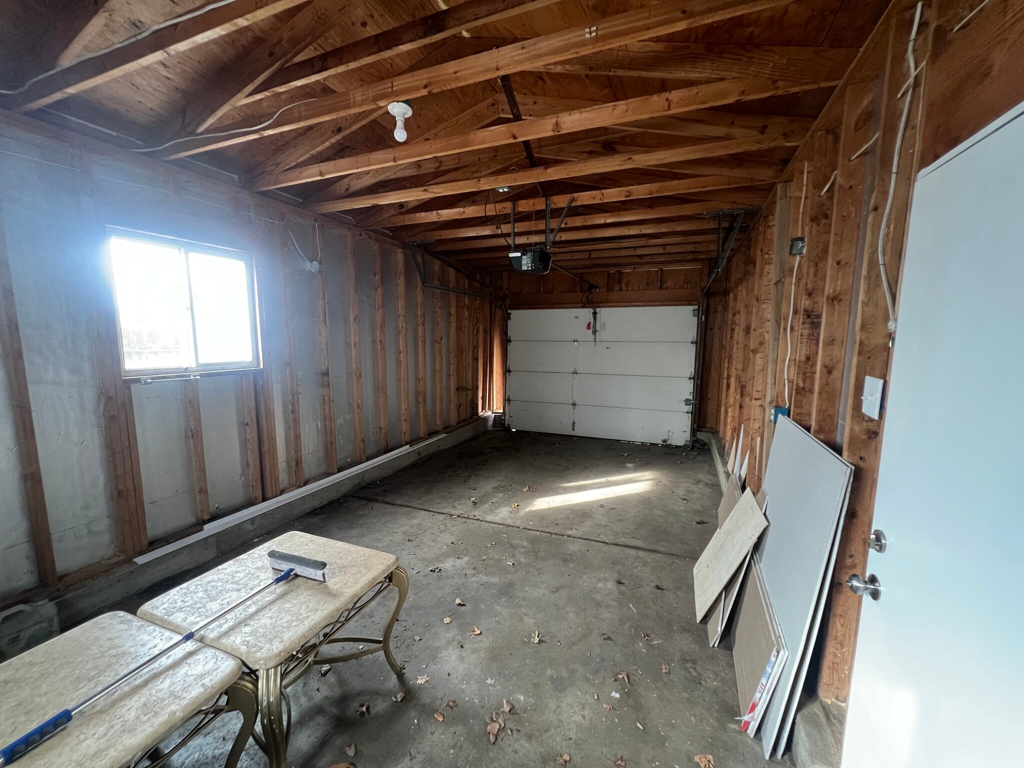 Building Photo - 747 Ponce Ave