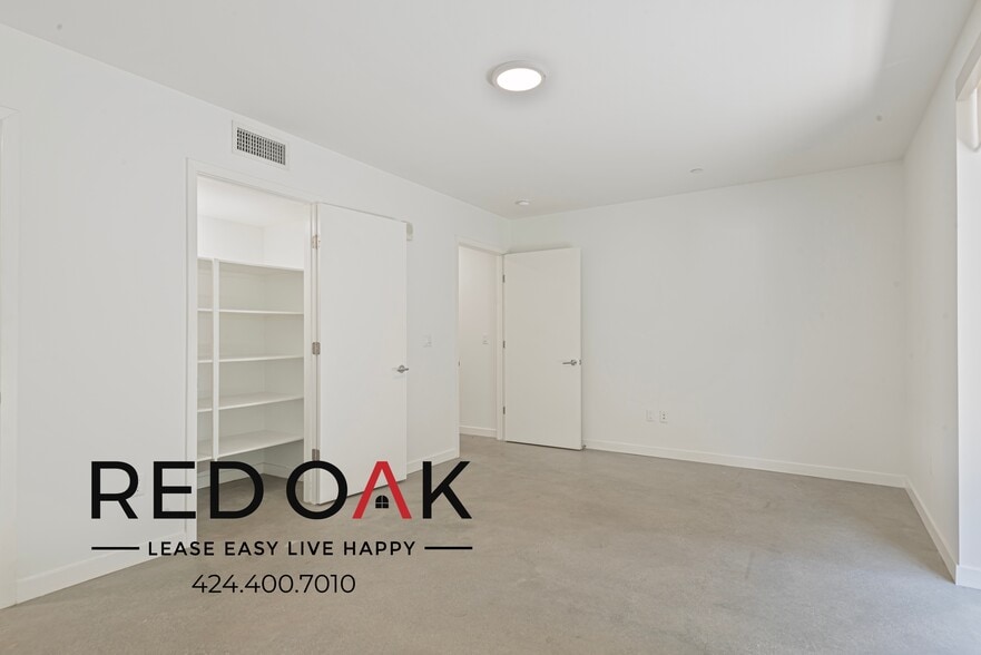 Building Photo - 2409 Griffith Park Blvd