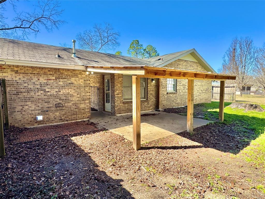 Building Photo - 761 Forestdale Dr