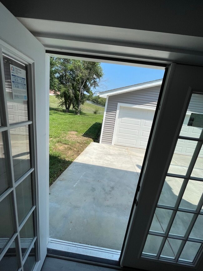 Building Photo - 241 Madison Ave