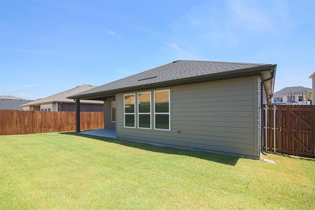 Building Photo - 917 Hawthorn Ln