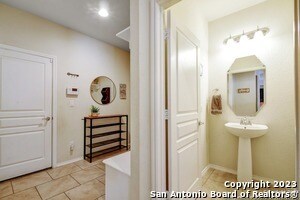 Building Photo - 3726 Retreat Run