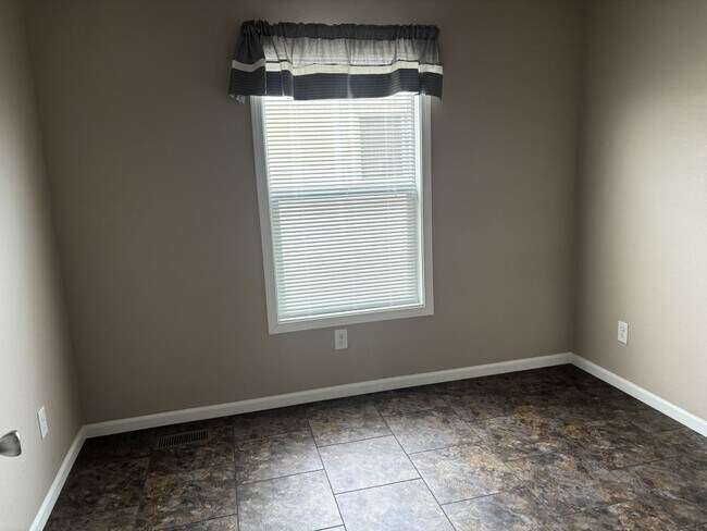 Building Photo - 11411 N 91st Ave