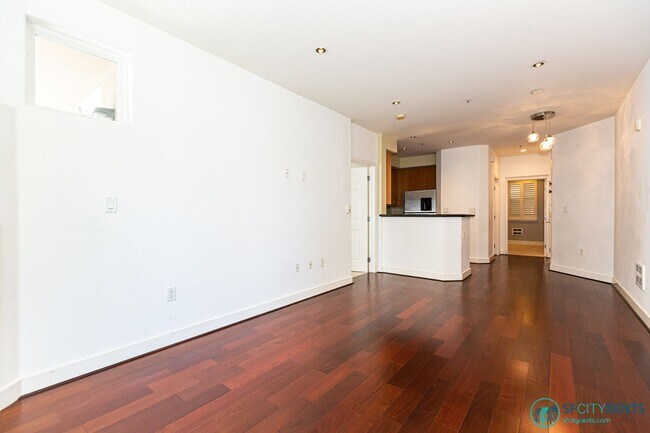 Building Photo - Downtown/Civic Center: Condo near Hayes Valley w/ Private Patio, Google Fiber & Garage Parking