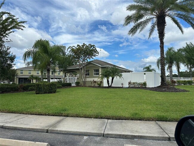 Building Photo - 20474 Needletree Dr