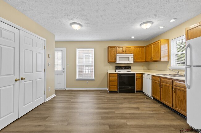 Building Photo - 531 Bell Pl Dr