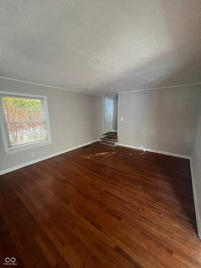 Building Photo - 6967 N College Ave